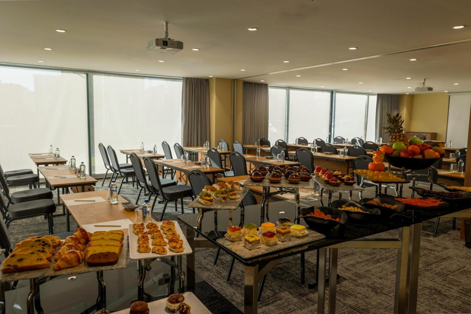 Ibis Styles Istanbul Kurtkoy Hotel Eksteriør billede
